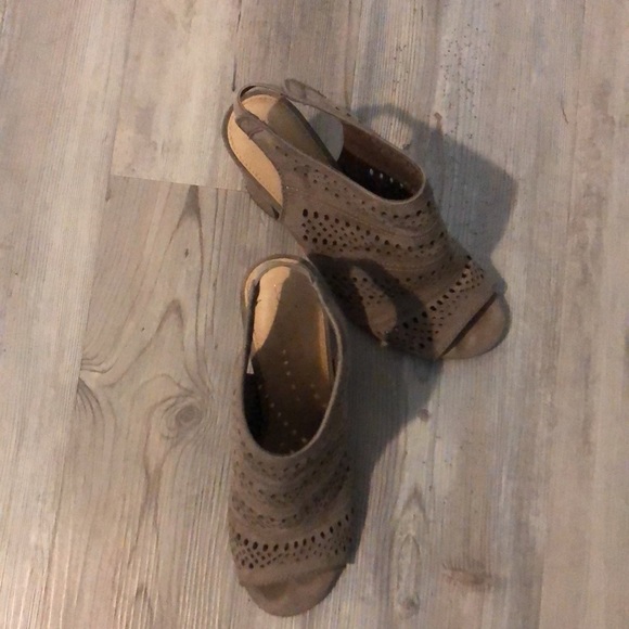 LC Lauren Conrad, 8.5 - Picture 2 of 7